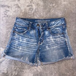 Midi rise American eagle shorts